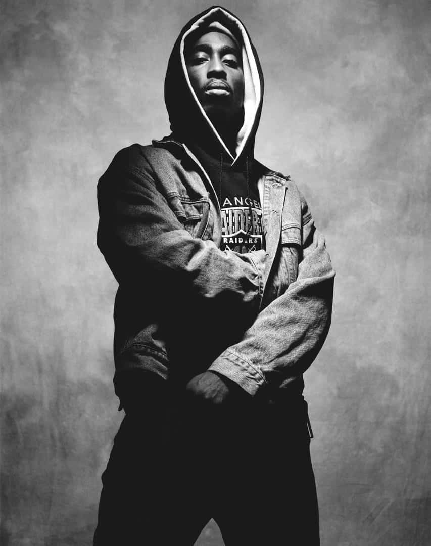 featured image for Tupac Shakur - The Full Story