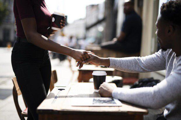 Happy hour meet up is a great networking activity for Nigerian students