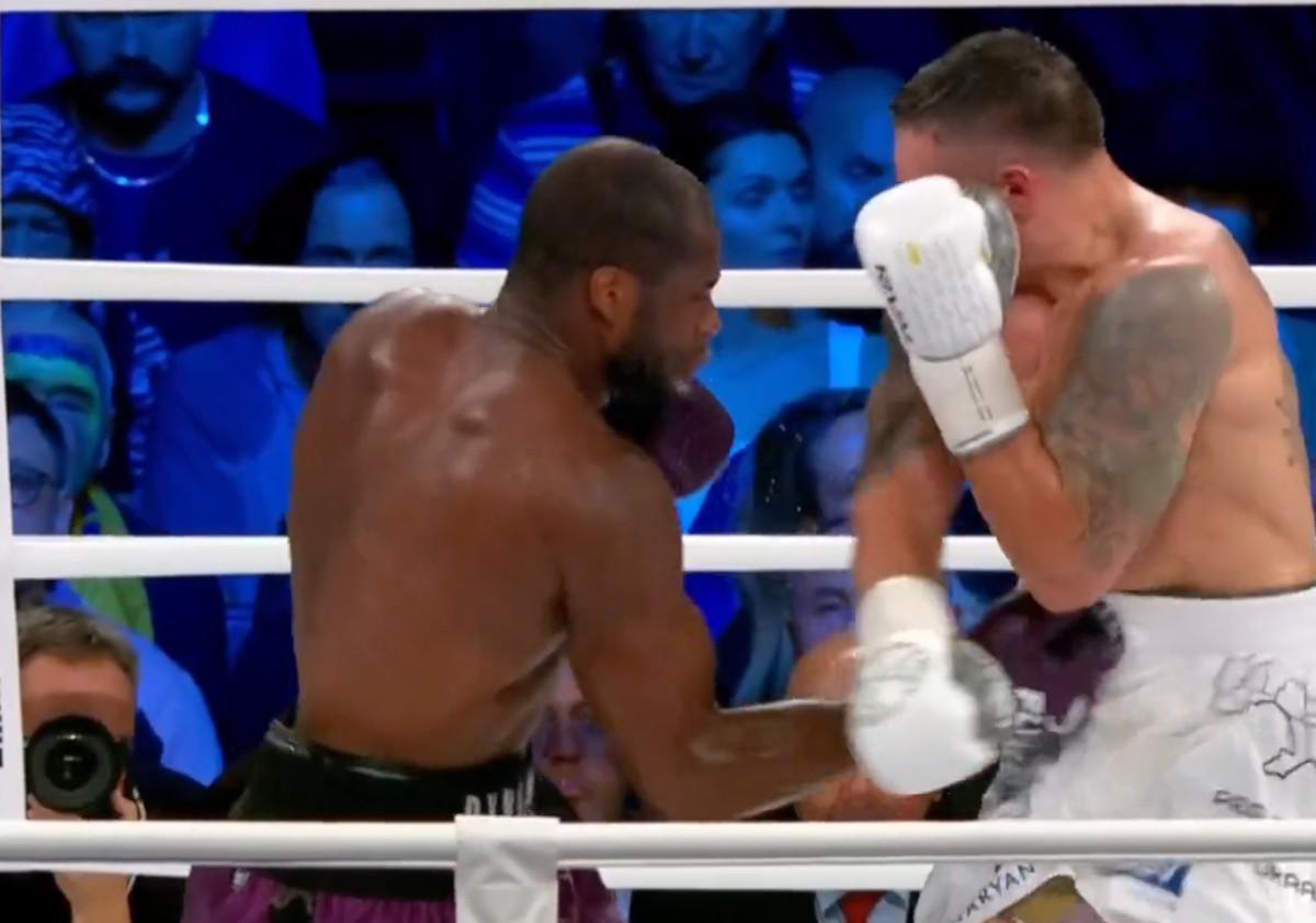 featured image for Usyk Knocks Out Dubois in Ninth Round and Wins Fight