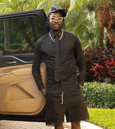 featured image for Meek Mill Under Fire for Bad Grammar